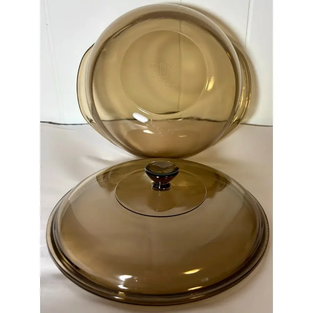 Vintage PYREX #024 AMBER Glass 2 Qt Casserole Dish, with PYREX Knob Lid, USA